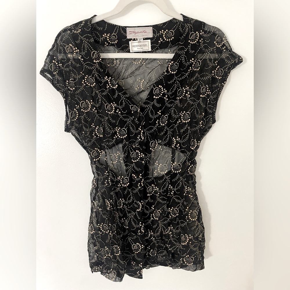 Henri Bendel women’s button top
